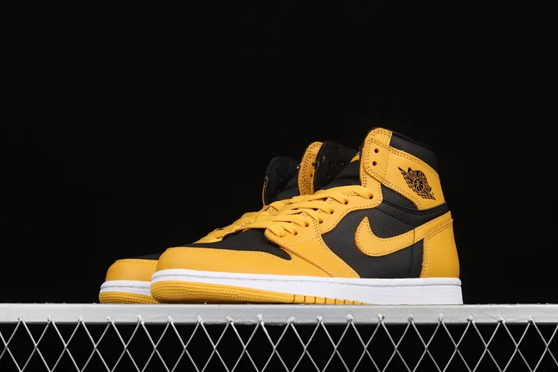 All categories Air Jordan Jordan series basketball shoes Air Jordan 1 High L version Air Jordan 1 High OG "Pollen" AJ1 Joe 1 black and yellow 555088-701